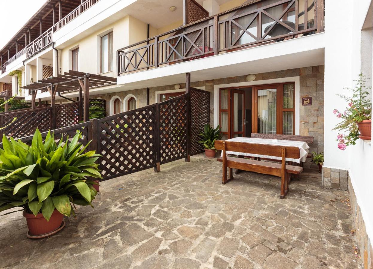 Aparthouse Paradise Bay Apartment โซโซโปล ภายนอก รูปภาพ
