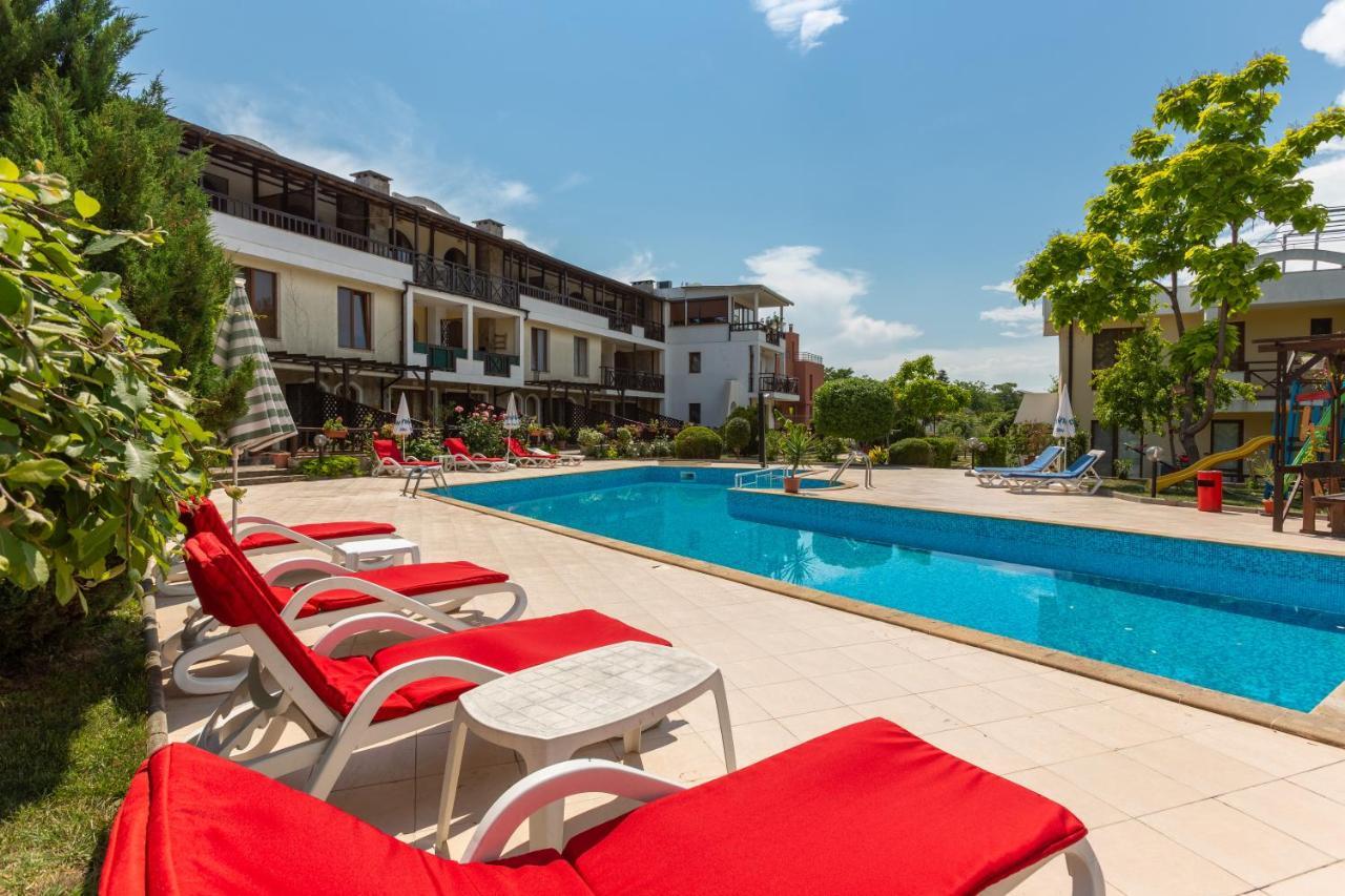 Aparthouse Paradise Bay Apartment โซโซโปล ภายนอก รูปภาพ