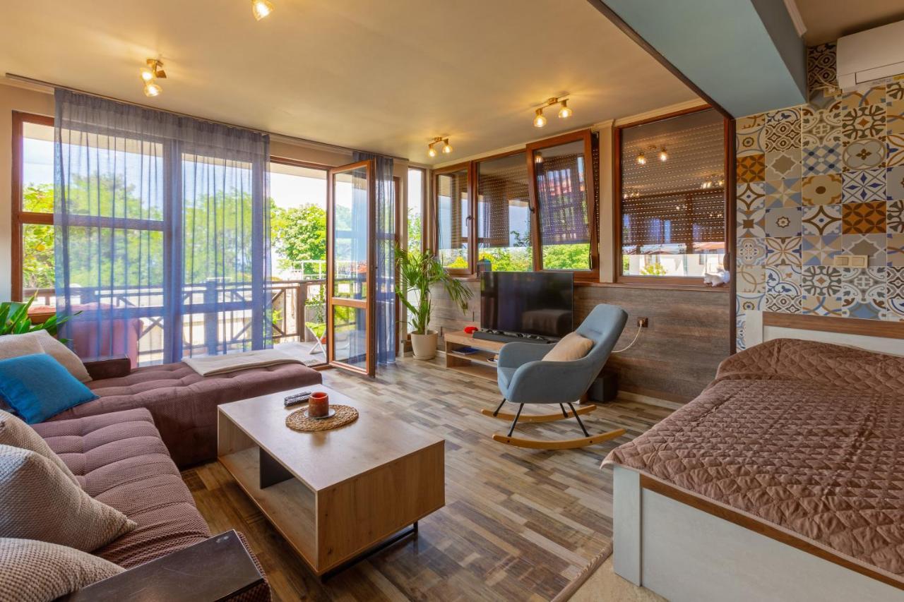 Aparthouse Paradise Bay Apartment โซโซโปล ภายนอก รูปภาพ