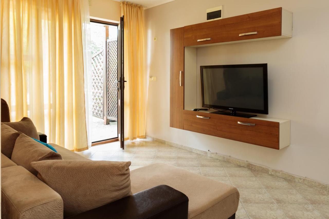 Aparthouse Paradise Bay Apartment โซโซโปล ภายนอก รูปภาพ