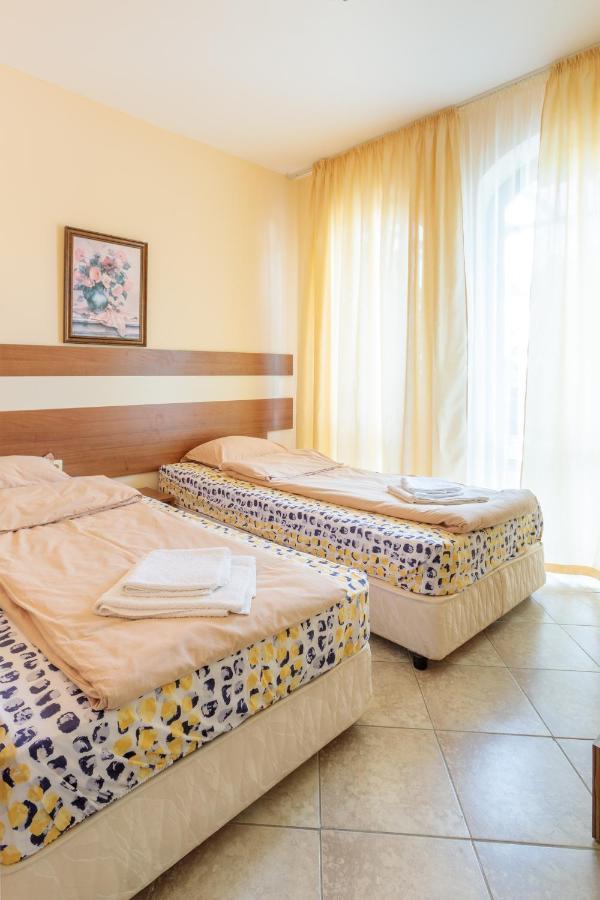 Aparthouse Paradise Bay Apartment โซโซโปล ภายนอก รูปภาพ